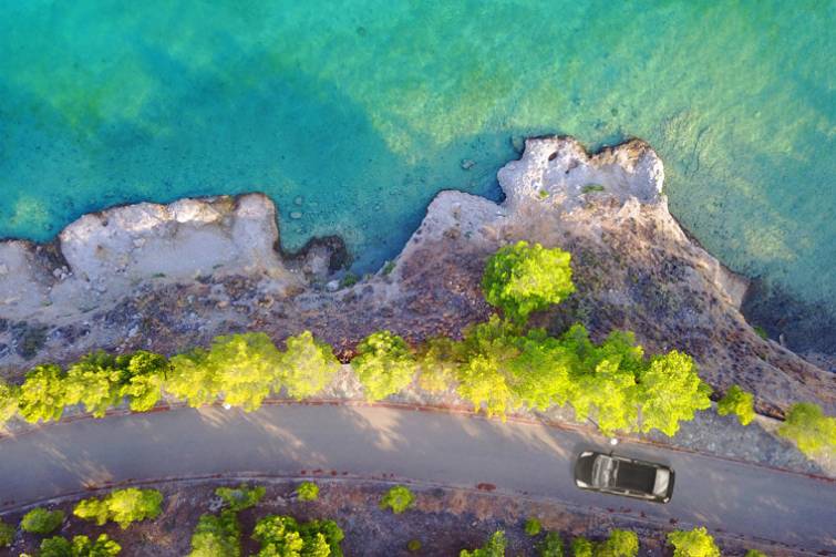 7+1 Καλοκαιρινοί προορισμοί κοντά στην Αθήνα με αμάξι!