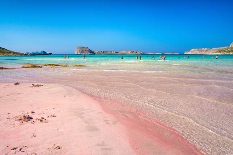 5+1 Best beaches near Chania!