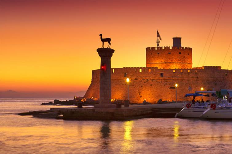 5+1 Romantic places in Rhodes you must see!