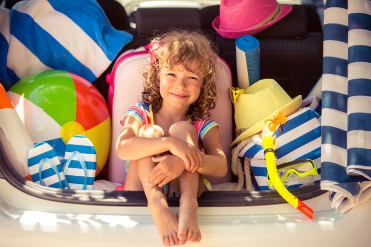 Beach Holidays with Kids – Discover the Top Safe & Family-Friendly Beaches by Car