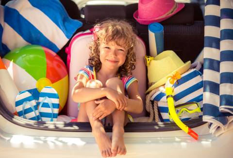 Beach Holidays with Kids – Discover the Top Safe & Family-Friendly Beaches by Car