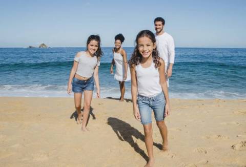 5+1 Greek Islands for Family Holidays – Discover the Best Options