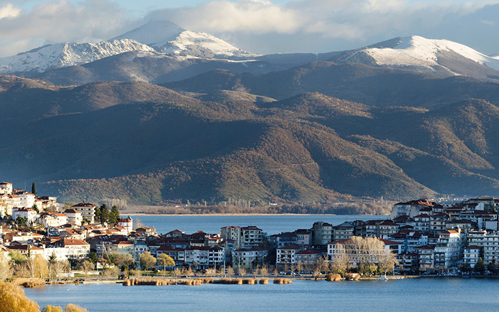 Plan the perfect road trip to Kastoria